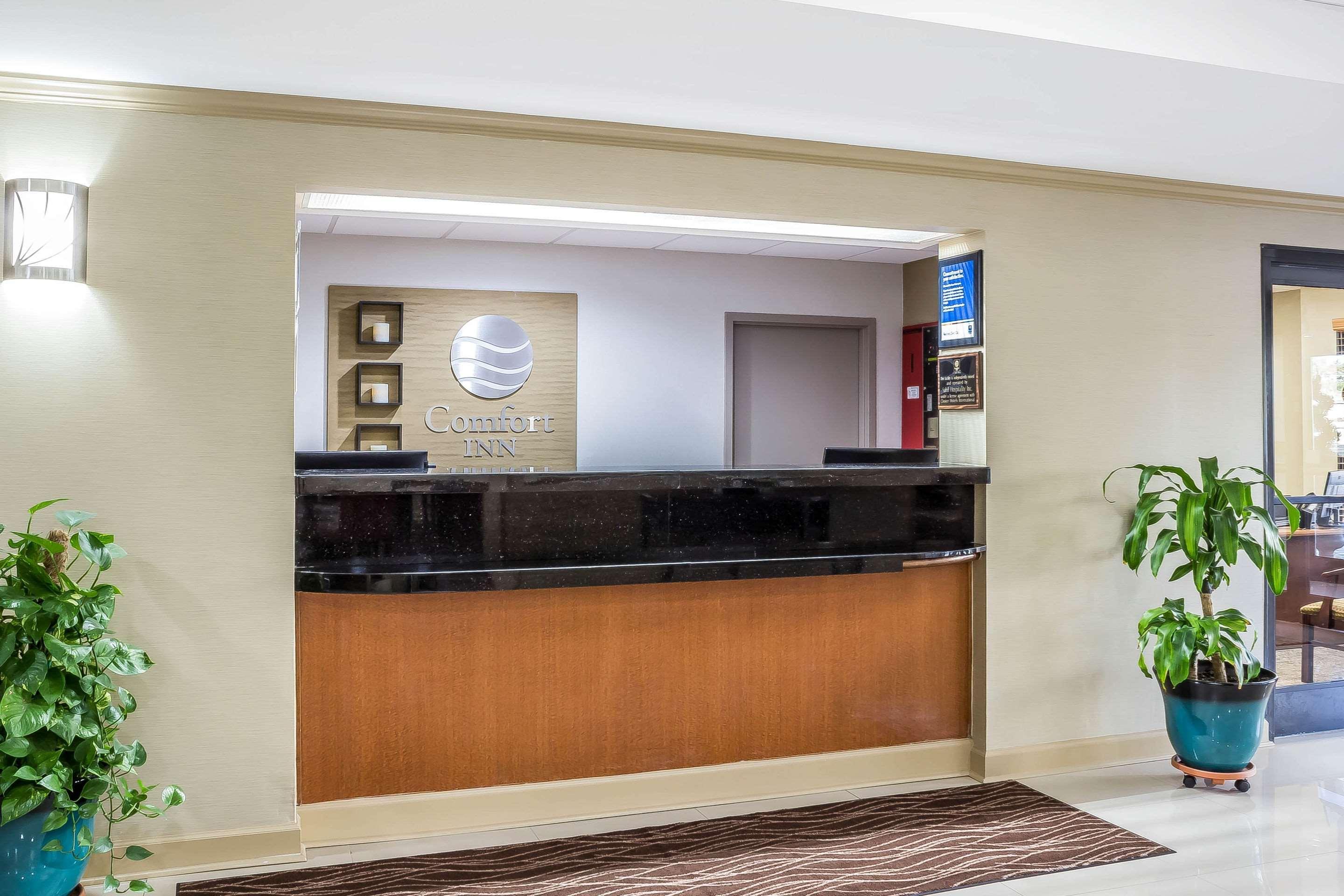 Comfort Inn Greensboro - Kernersville Zewnętrze zdjęcie