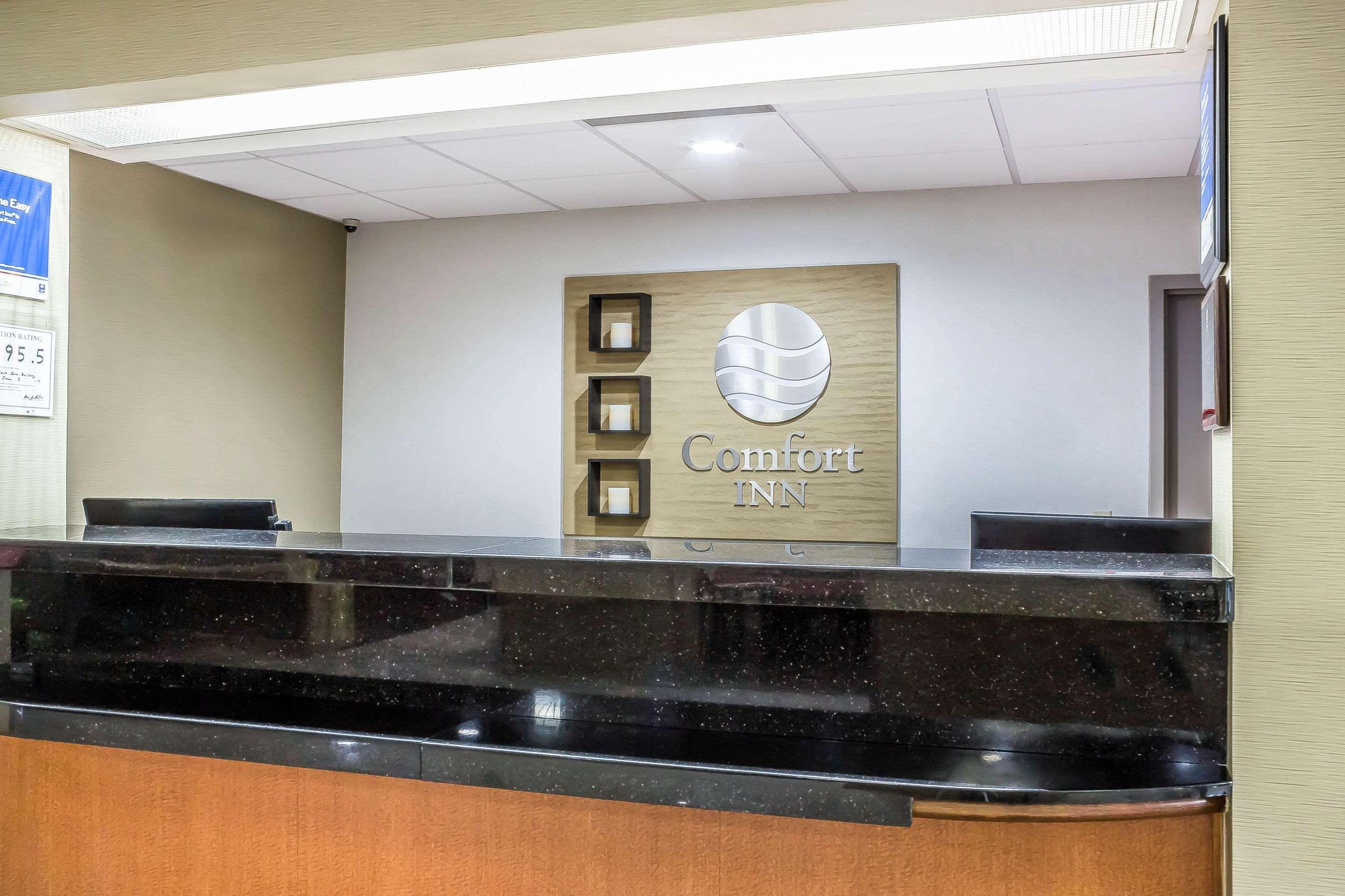 Comfort Inn Greensboro - Kernersville Zewnętrze zdjęcie