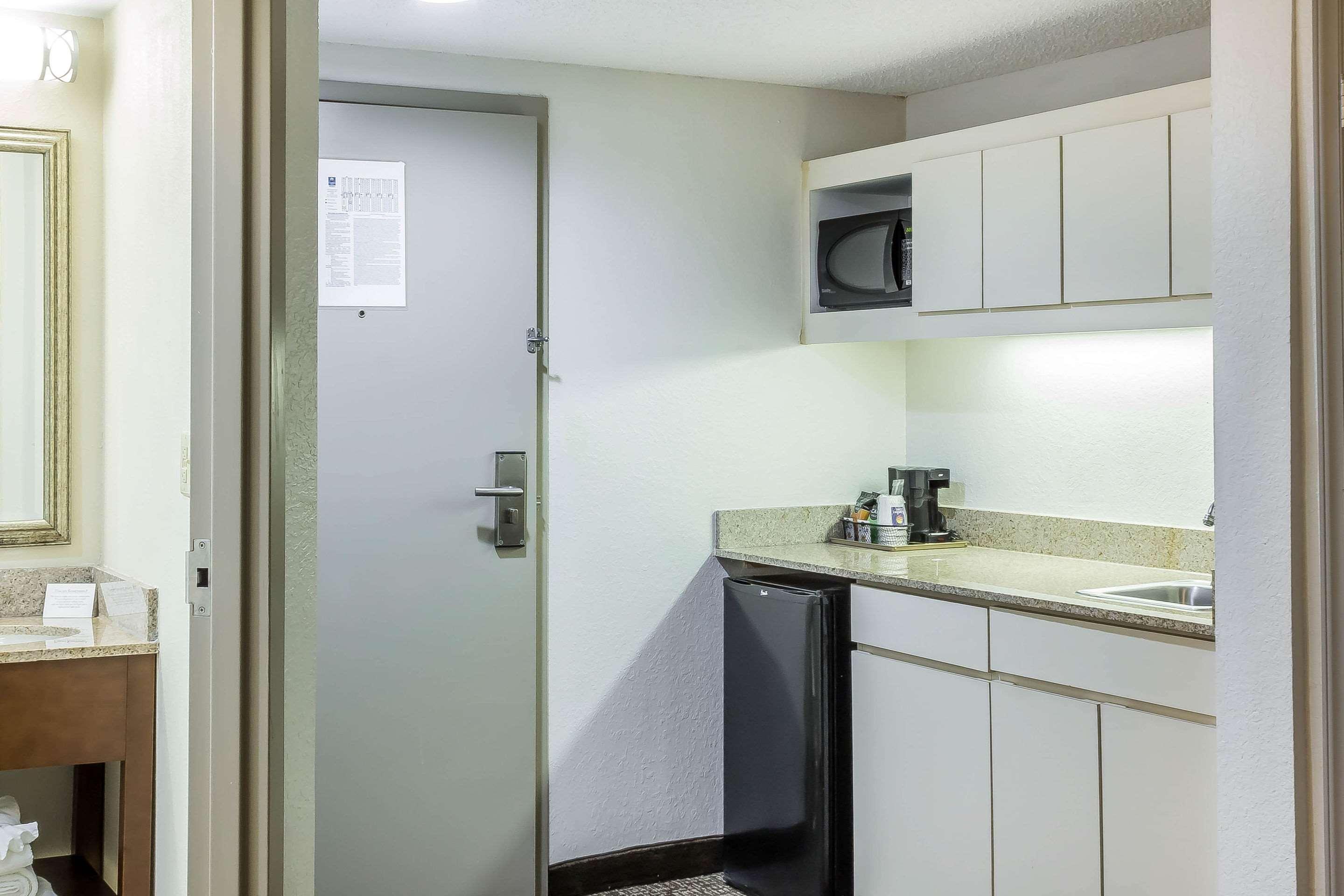 Comfort Inn Greensboro - Kernersville Zewnętrze zdjęcie