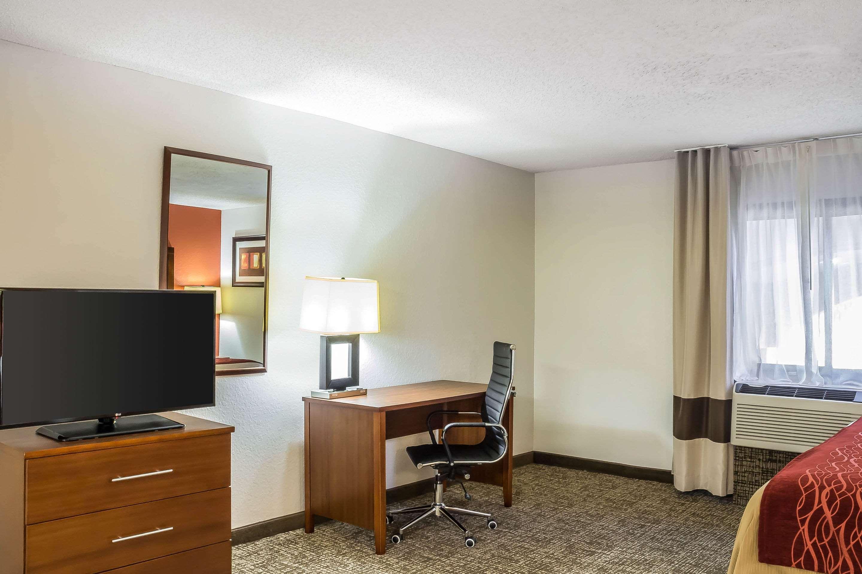 Comfort Inn Greensboro - Kernersville Zewnętrze zdjęcie