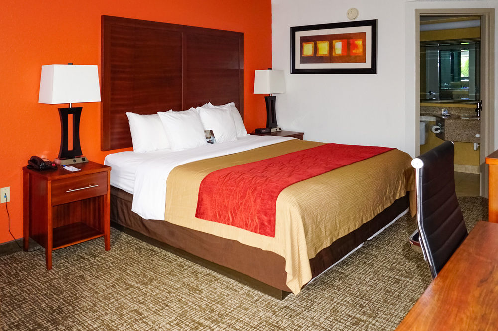 Comfort Inn Greensboro - Kernersville Zewnętrze zdjęcie