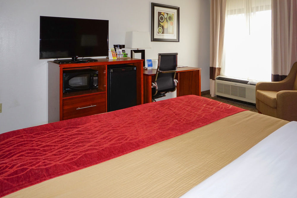 Comfort Inn Greensboro - Kernersville Zewnętrze zdjęcie